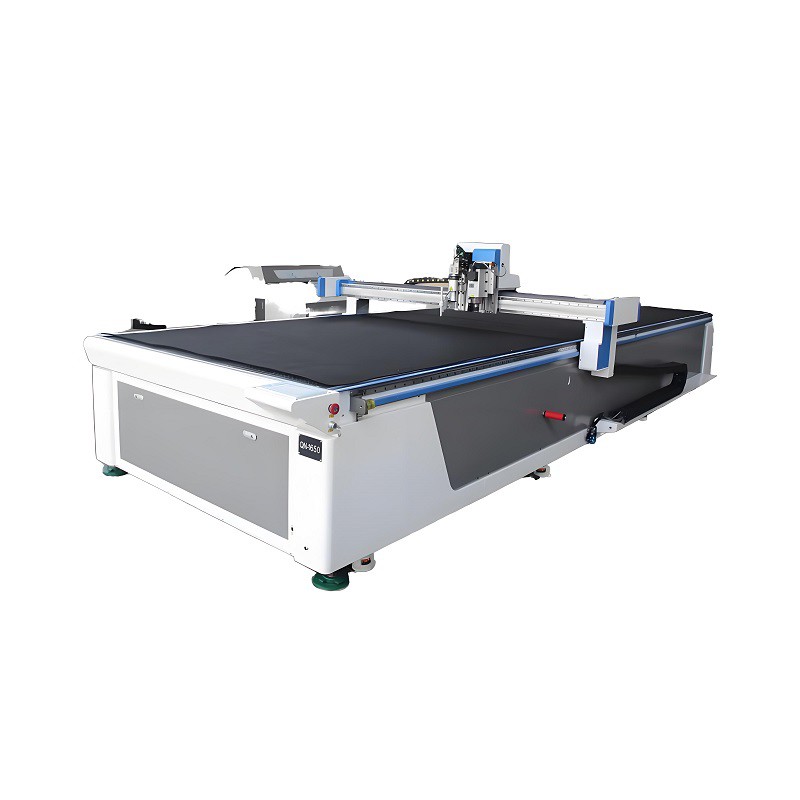 Flatbed Plotter Cutter Machine